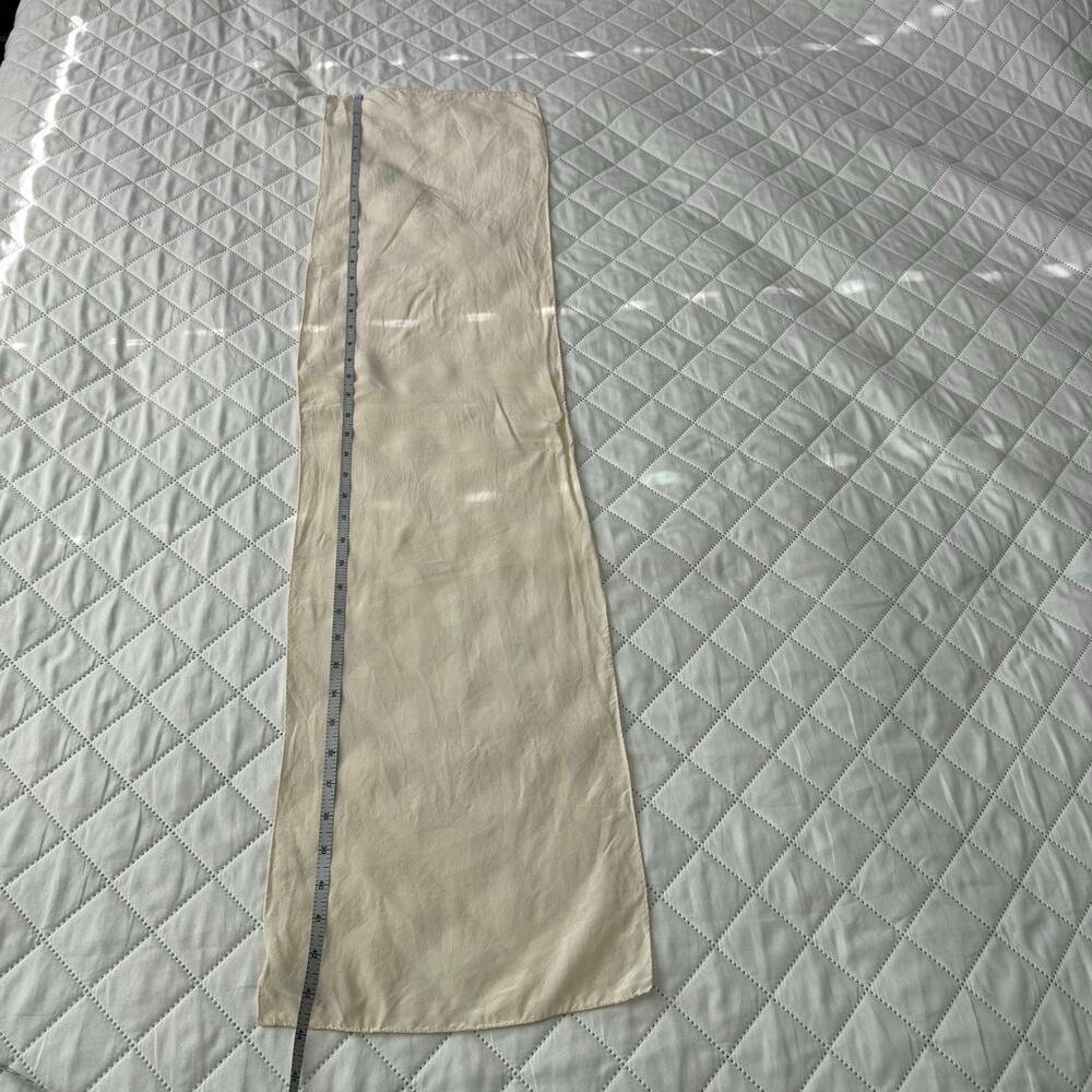 Vintage Sacha 100% Silk Oblong Scarf Ivory Cream Made in Korea 44 x 11 in - Picture 3 of 4